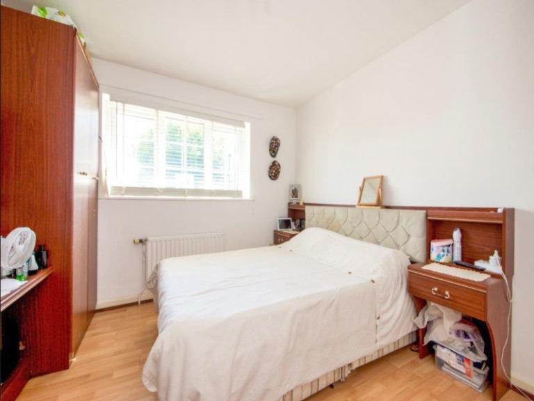 image for 🏚️🔑 COUZY AND BRIGHT ROOM IN STRATFORD   🔑