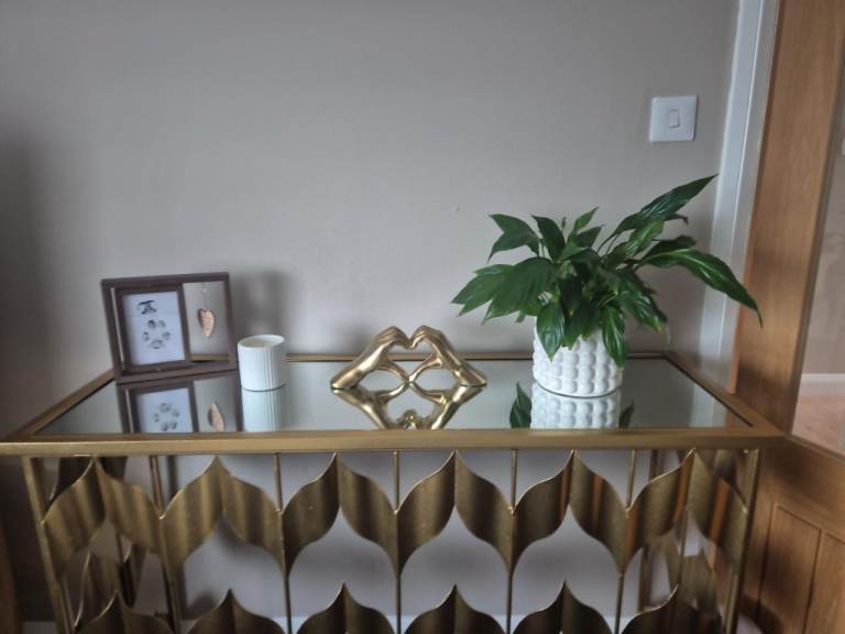 Gold Console Table with Mirror Top – Good Condition