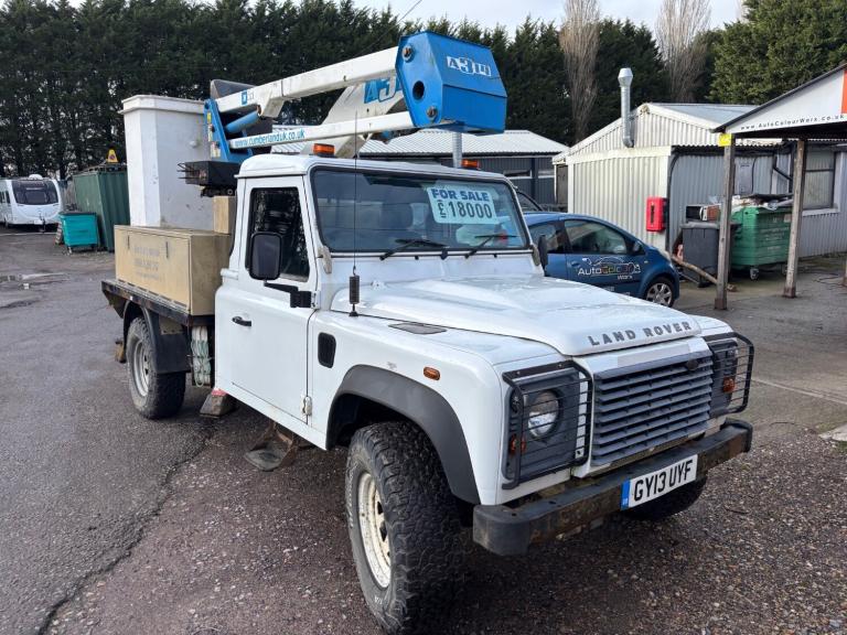 2013 Land Rover Defender Chassis Cab TDCi [2.2] CHASSIS CAB Diesel Manual