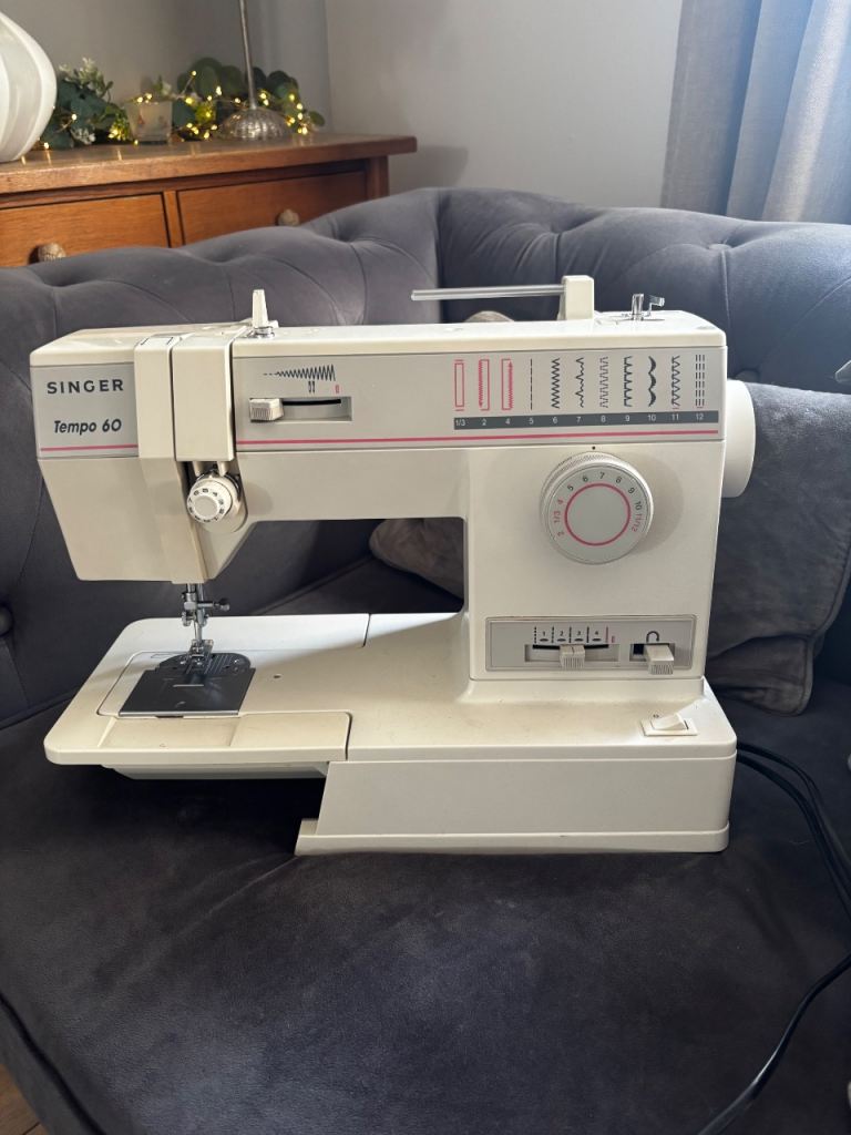 Singer Sewing Machine & Sewing Book