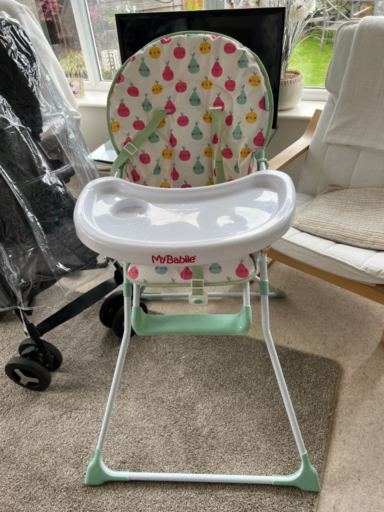 Folding highchair