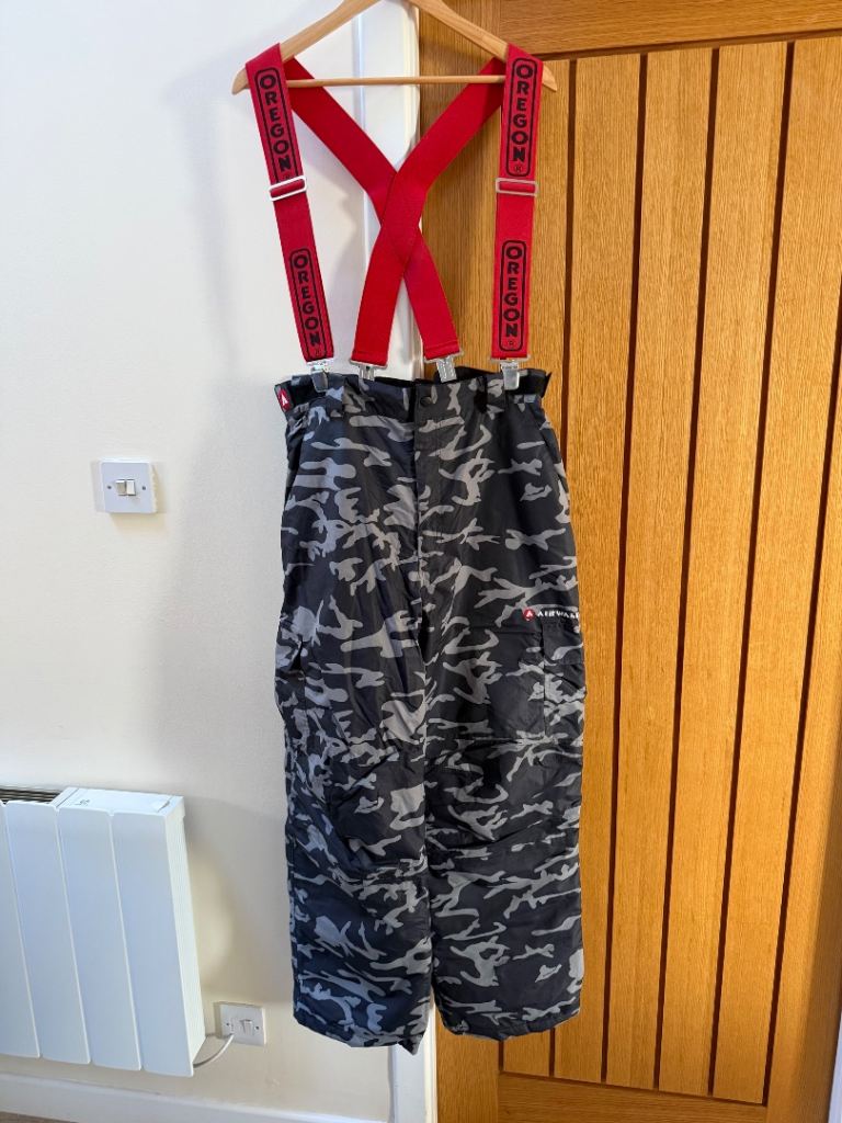 Airwalk men’s ski pants
