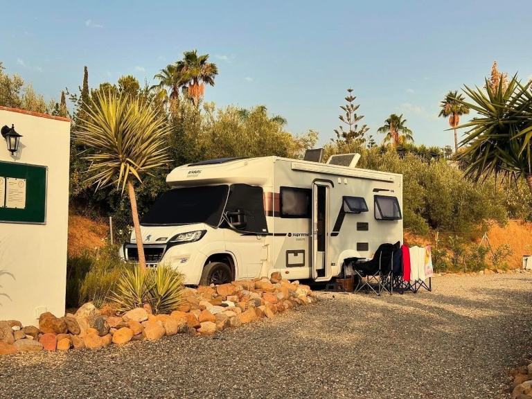 2020 Elddis Autoquest 196