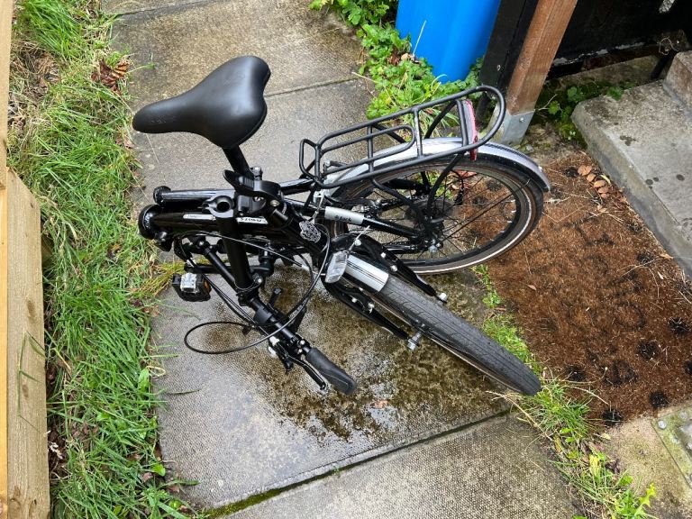 20” folding bike in London (€48 theft-protection with lock, pannier bag ...