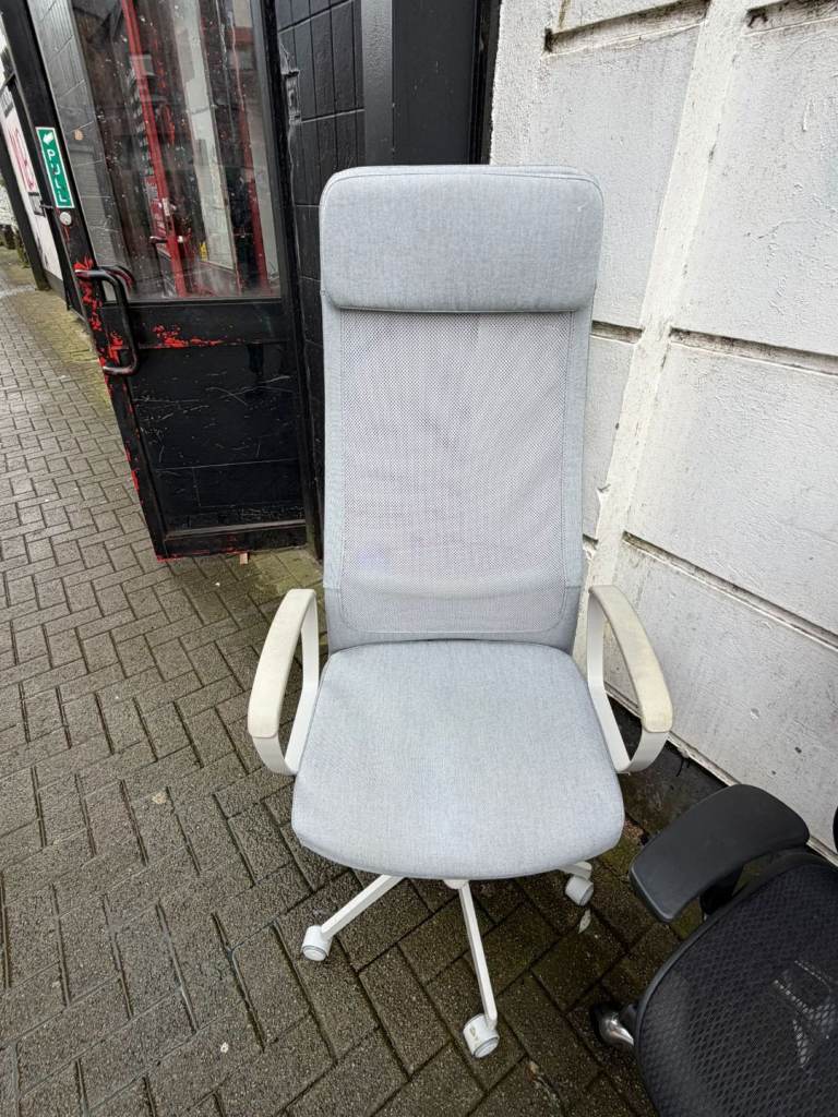 nice modern experience office chairs r gaming chairs Only £39 a piece