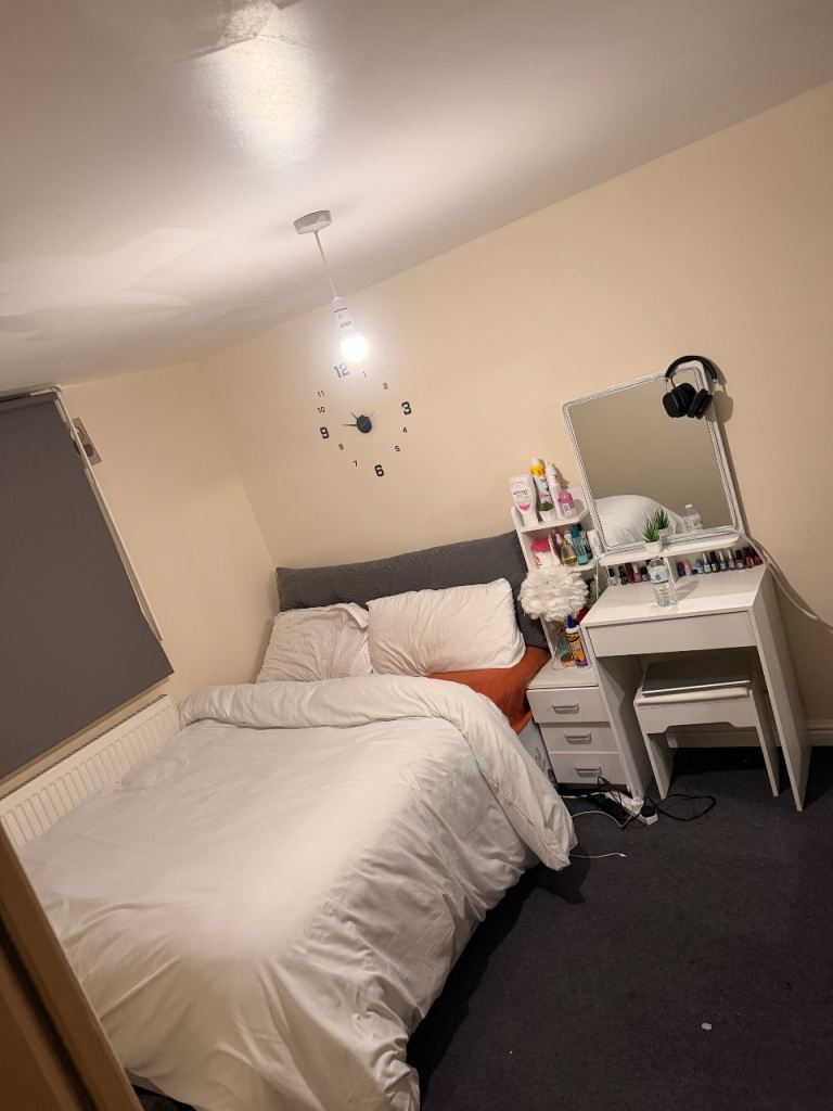 Double Room to rent 