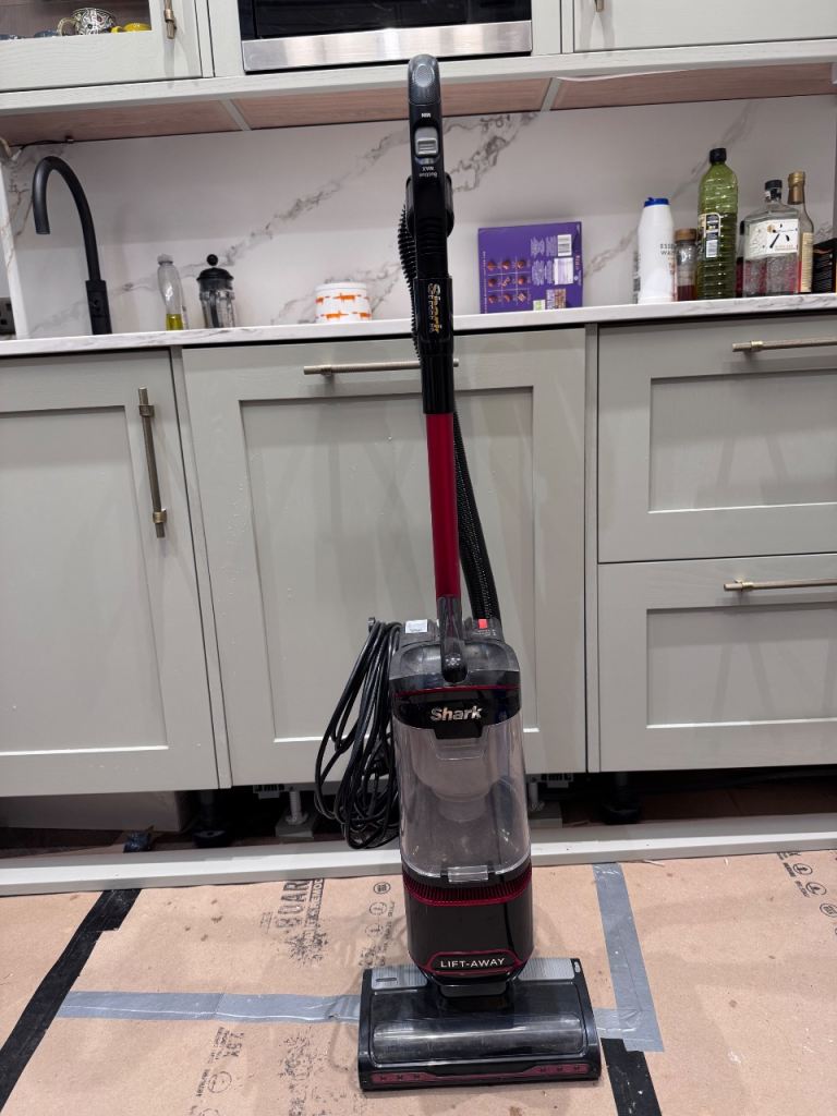 Shark Hoover 