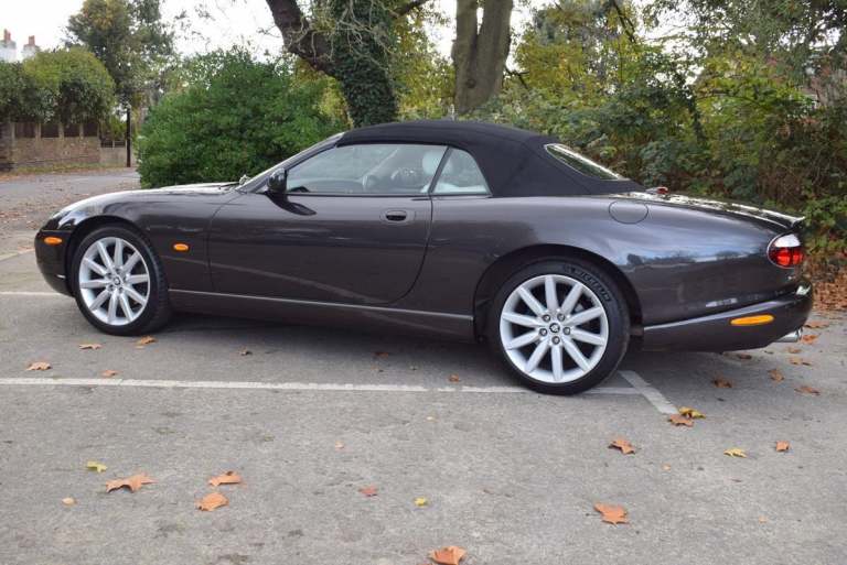 2005 Jaguar XK8 4.2 2dr Auto CONVERTIBLE PETROL Automatic