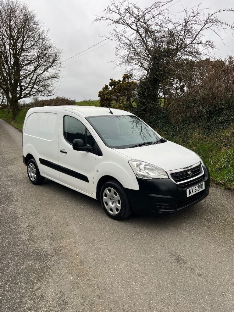 2016 Peugeot partner 1.6 hdi Berlingo combo transit custom connect vivaro 