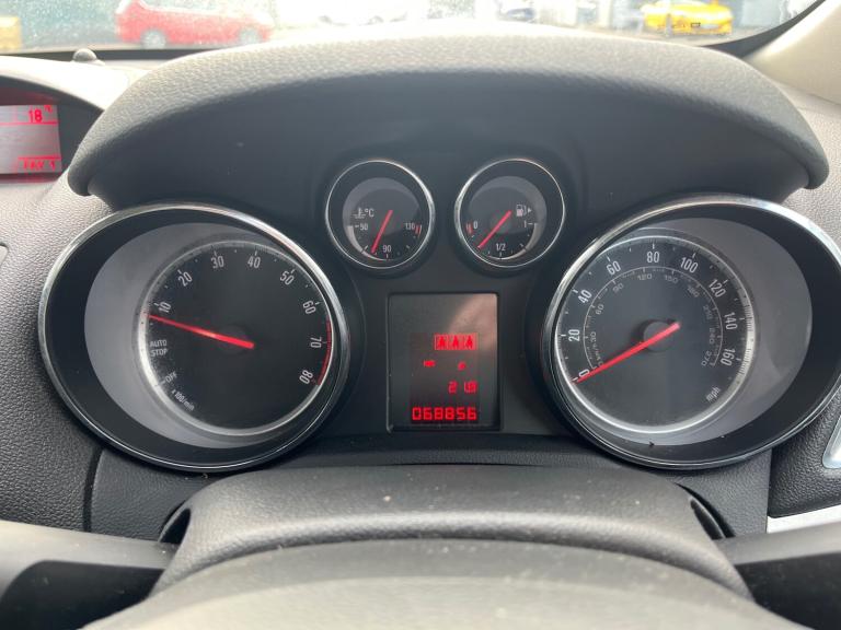 2015 Vauxhall Mokka 1.4T Exclusiv 5dr HATCHBACK Petrol Manual