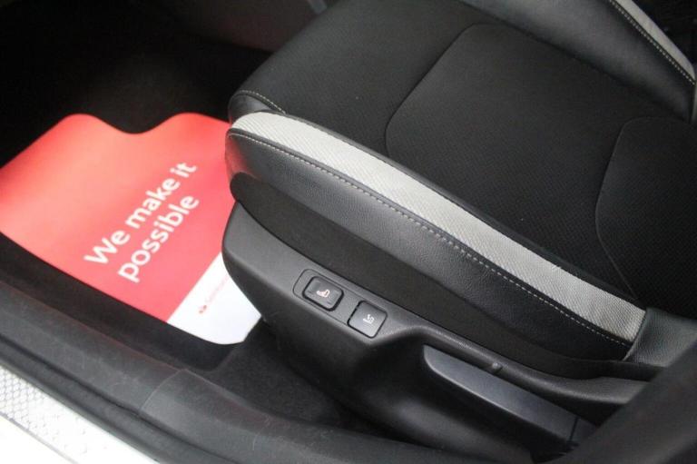 CITROEN DS4 1.6 e-HDi Airdream DStyle Nav Euro 5 (s/s) 5dr 2015