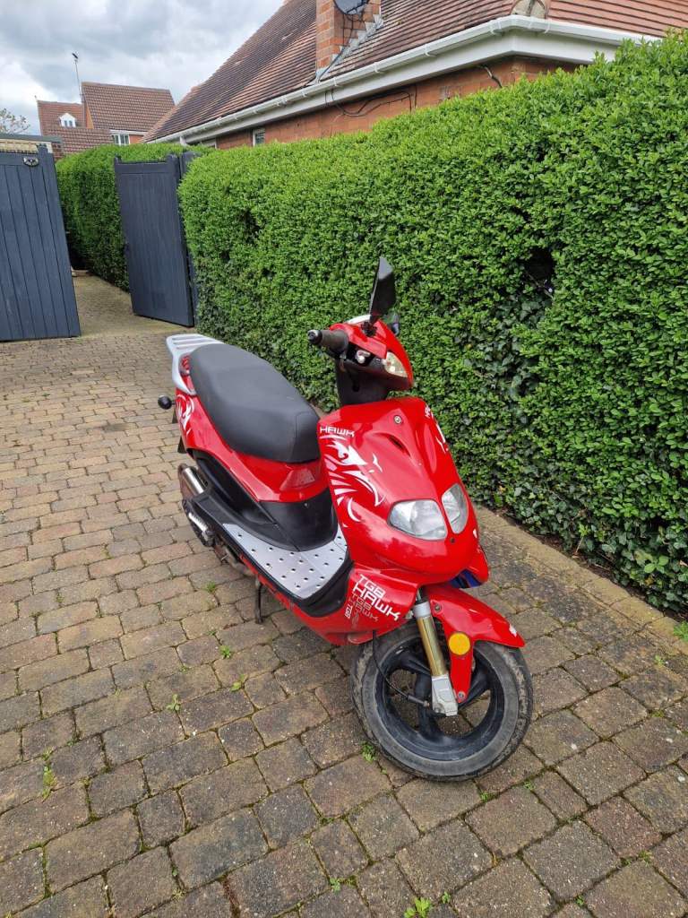50cc Scooter tub hawk 303r 2 stroke