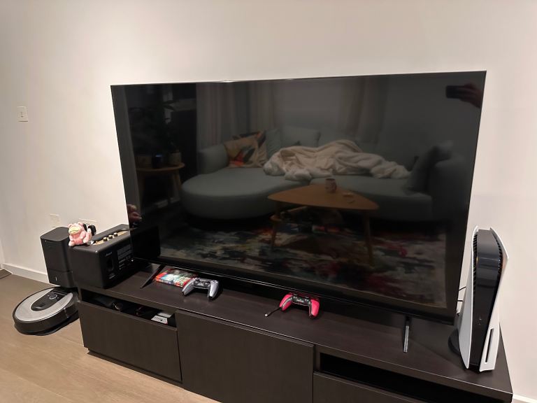 65" LG Smart TV 4K