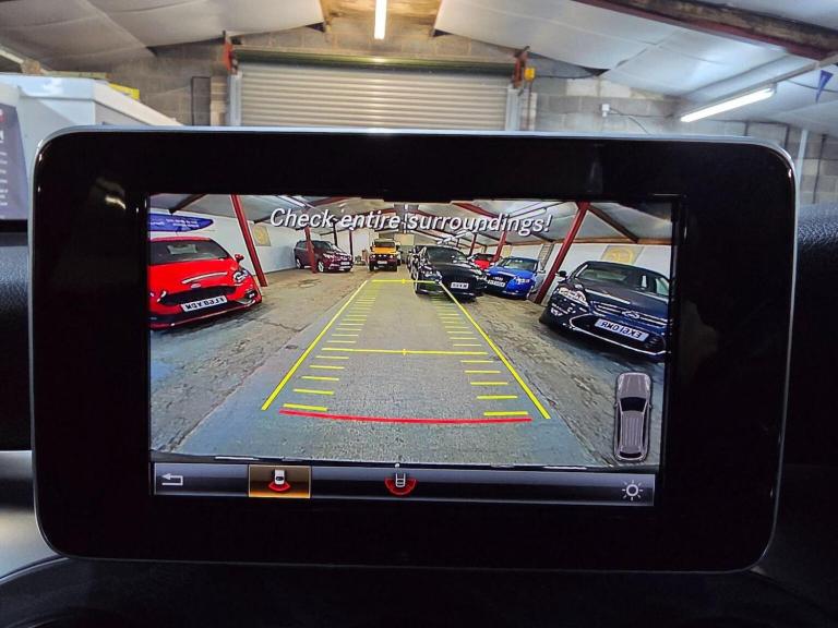 MERCEDES-BENZ GLC 2.1 GLC250d AMG Line G-Tronic+ 4MATIC Euro 6 (s/s) 5dr 2018