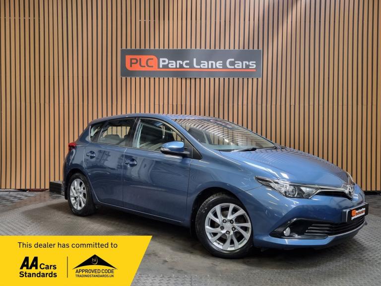 2016 Toyota Auris 1.2 VVT-i Icon Hatchback 5dr Petrol Manual - ONLY 36000 MILES