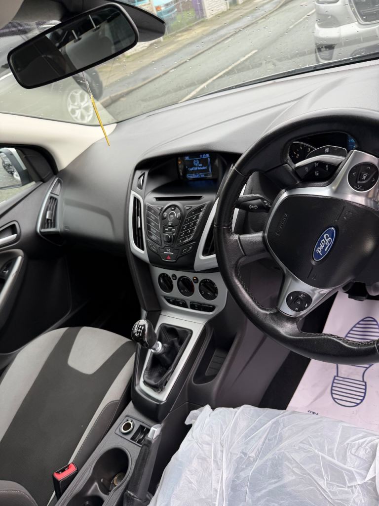 Ford, FOCUS, Estate, 2013, Manual, 1560 (cc), 5 doors