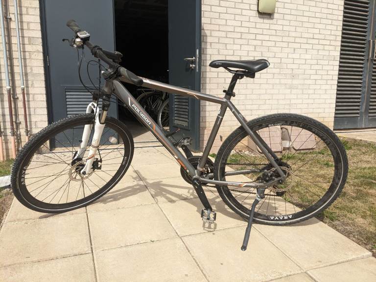 Adult hybrid bike - for any urban terrains and light off-road