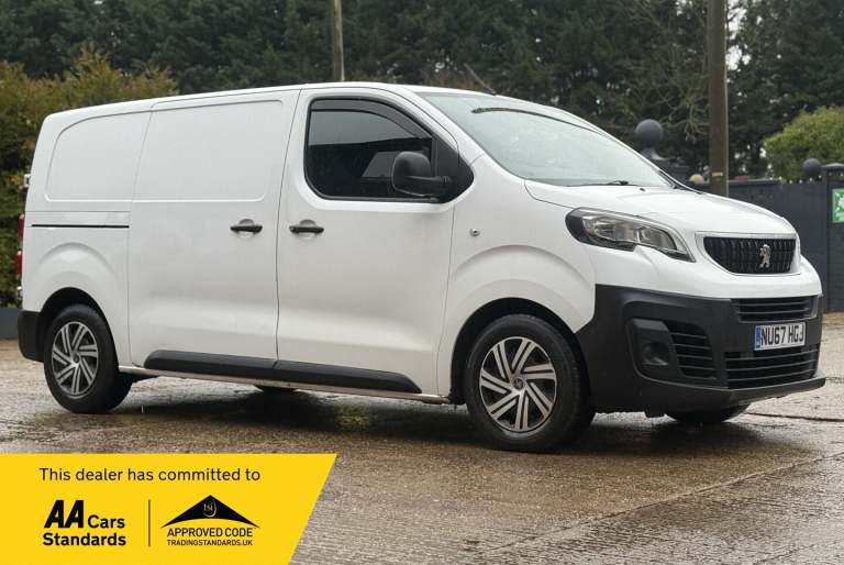 2017 Peugeot Expert 1.6 BlueHDi 1000 S Standard Panel Van MWB Euro 6 6dr