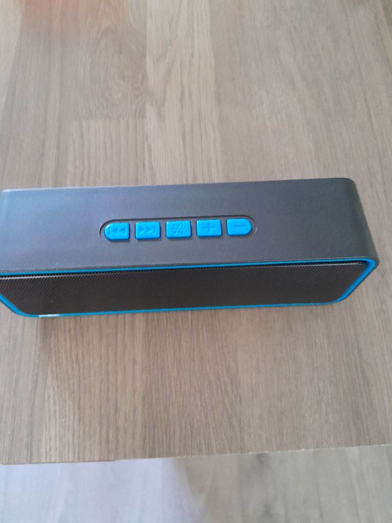 Portable Wireless Speaker, Bluetooth 5.0 Speaker with 3D Stereo HiFi Bass, 12 Hour Playtime (Blue)