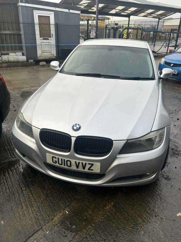 BMW, 3 SERIES, Saloon, 2010, Manual, 1995 (cc), 4 doors