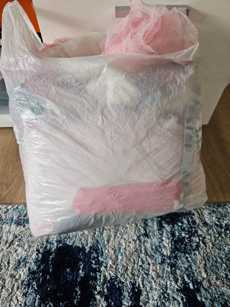 Girl's clothing bundle