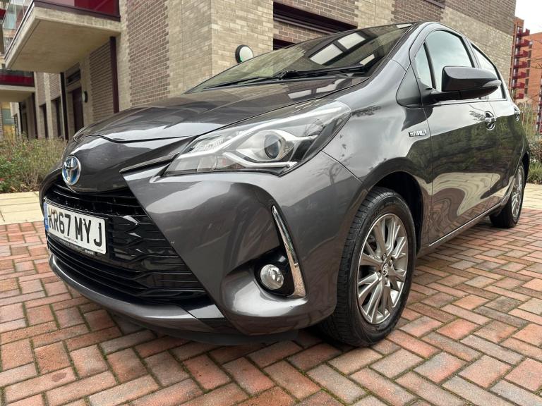 2017 Toyota Yaris 1.5 VVT-h Icon E-CVT Euro 6 (s/s) 5dr HATCHBACK Petrol/Electric Hybrid Automatic