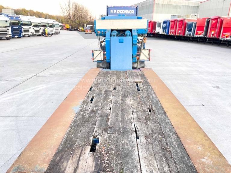 FAYMONVILLE STBZ-3VA Low Bed 3 Axle 