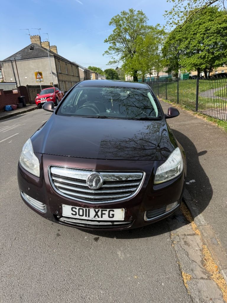 Vauxhall, INSIGNIA, Hatchback, 2011, Other, 1956 (cc), 5 doors