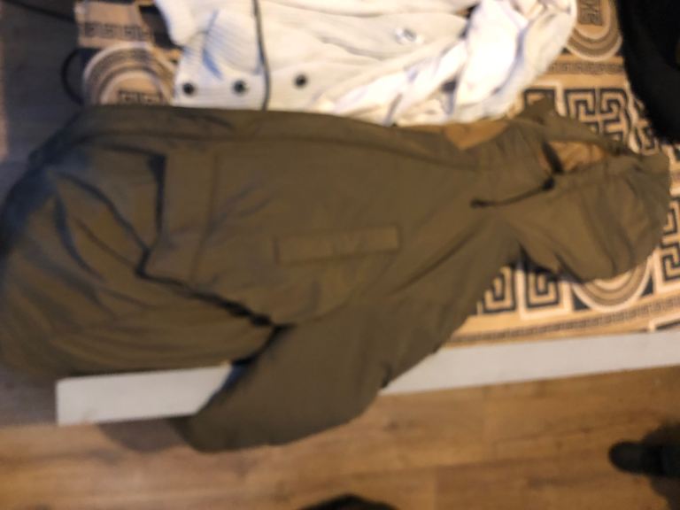 Tu Man XL Green Padded Jacket – Good Condition