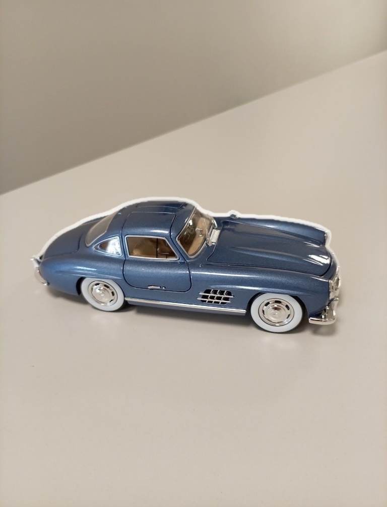 New Boxed Mercedes Benz 300SL Blue Diecast Model Car
