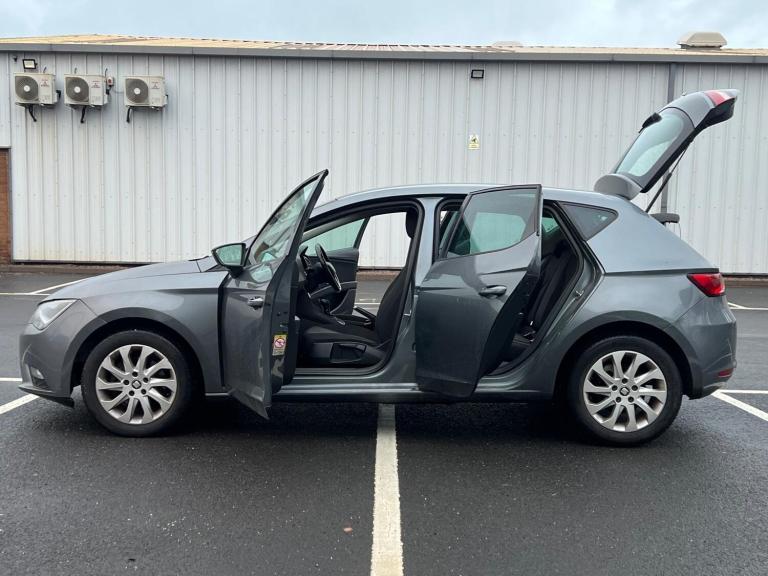 2016 SEAT Leon 1.6 TDI 110 SE Dynamic Technology 5dr DSG HATCHBACK Diesel Automatic
