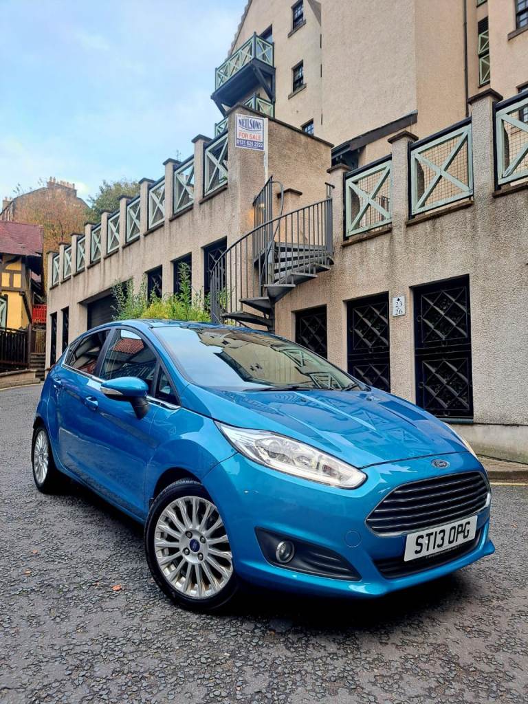 Ford, FIESTA, Hatchback, 2013, Manual, 998 (cc), 5 doors **LONG MOT**