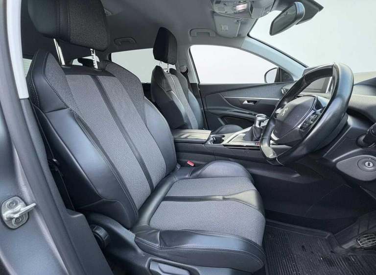 2018 Peugeot 5008 1.6 BlueHDi 120 Allure 5dr HATCHBACK DIESEL Manual