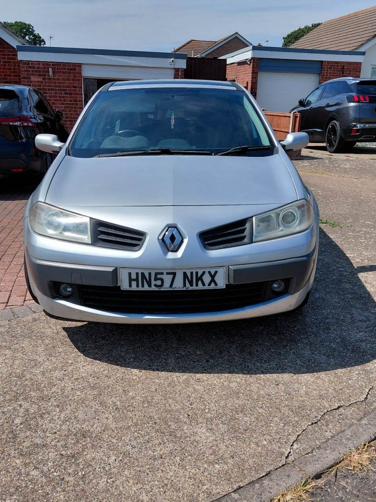 Renault, MEGANE, Hatchback, 2007, Manual, 1598 (cc), 5 doors