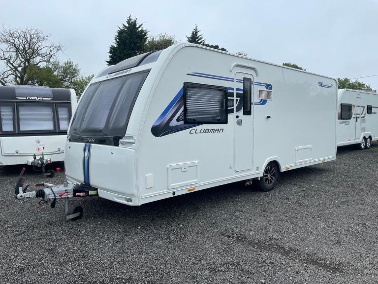 2019 LUNAR CLUBMAN SI 4 BERTH FIXED ISLAND BED END WASHROOM MOTOR MOVER 