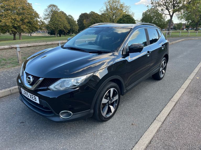 Nissan, QASHQAI, Hatchback, 2015, Manual, 1461 (cc), 5 doors