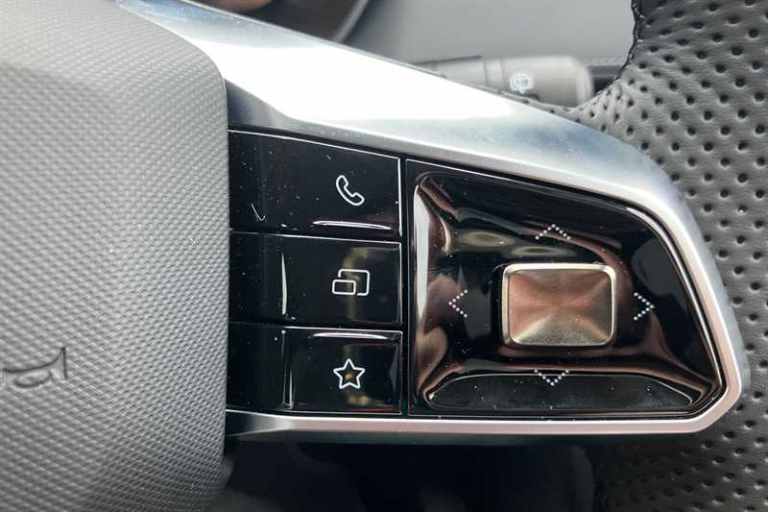 2025 MG MG ZS 1.5 Hybrid+ Trophy SUV 5dr Petrol Hybrid Auto Euro 6 (s/s) (196 ps) SUV Hybrid Auto...