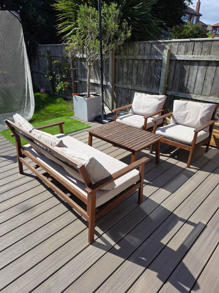 Hardwood garden furniture set