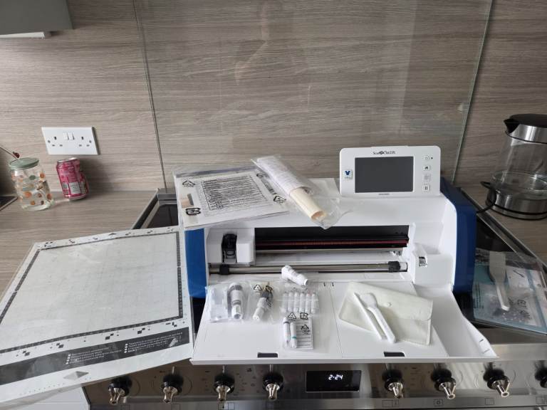 Cutting machine