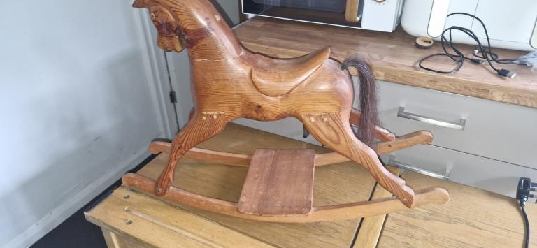 Lovely Wooden Rocking Horse with Real Horsehair Tail – Good Condition
