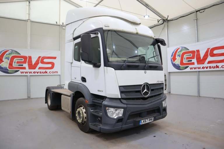 2017 (67 PLATE) Mercedes Benz Actros 1843 4x2 Euro 6 Tractor Units
