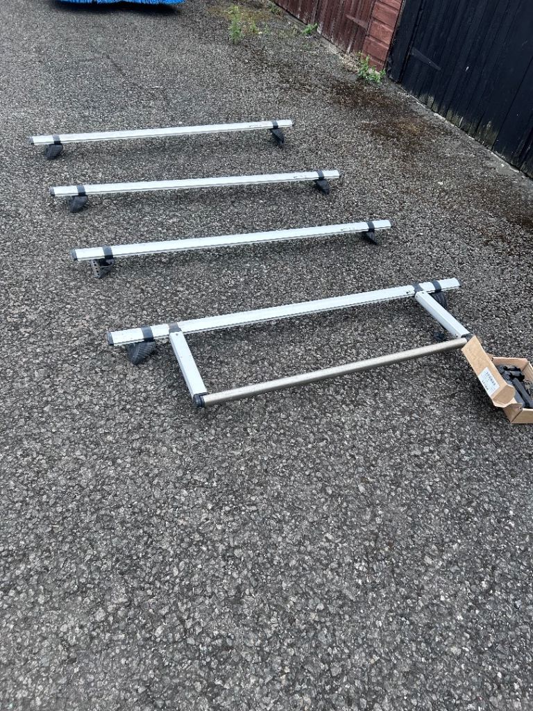 Vauxhall vivaro Roof rack 