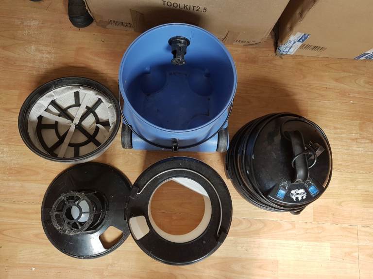  Numatic HVW 370-2 Henry Wash Carpet Cleaner no tools just the hoover no texing phone on