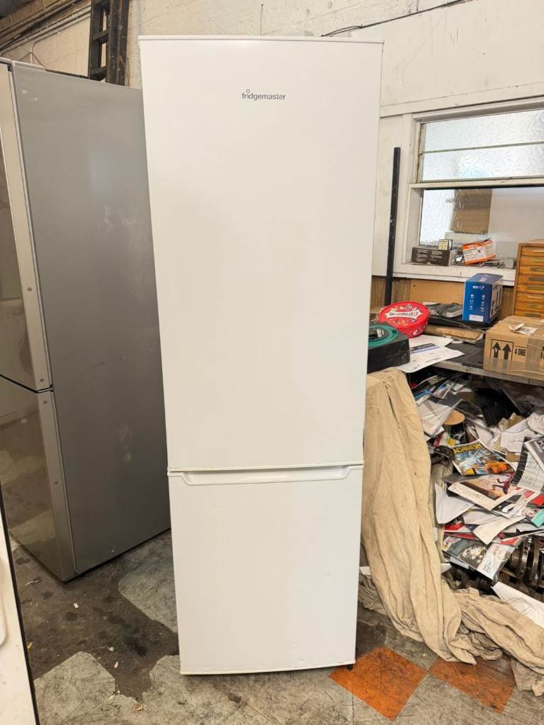 FRIDGEMASTER*   Fridge Freezer    | Free Delivery
