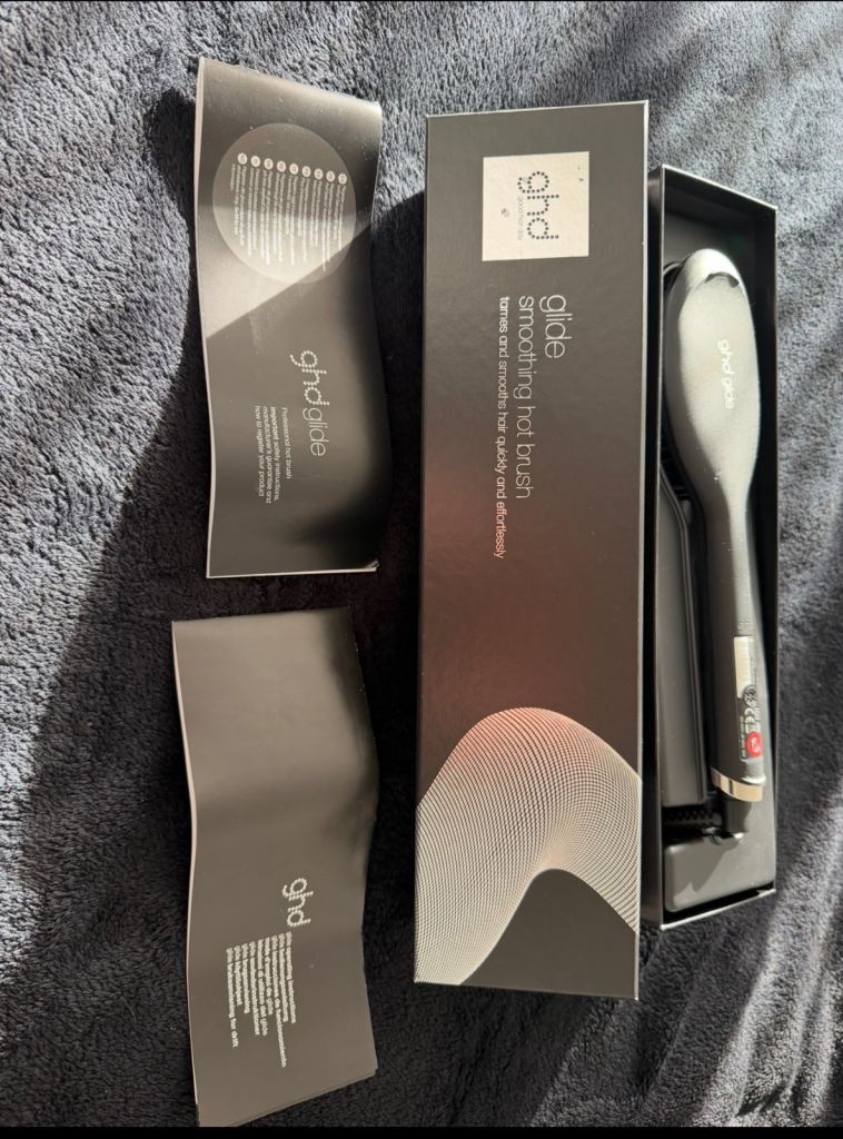 GHD Glide Smoothing Hot Brush - Black, Good Condition