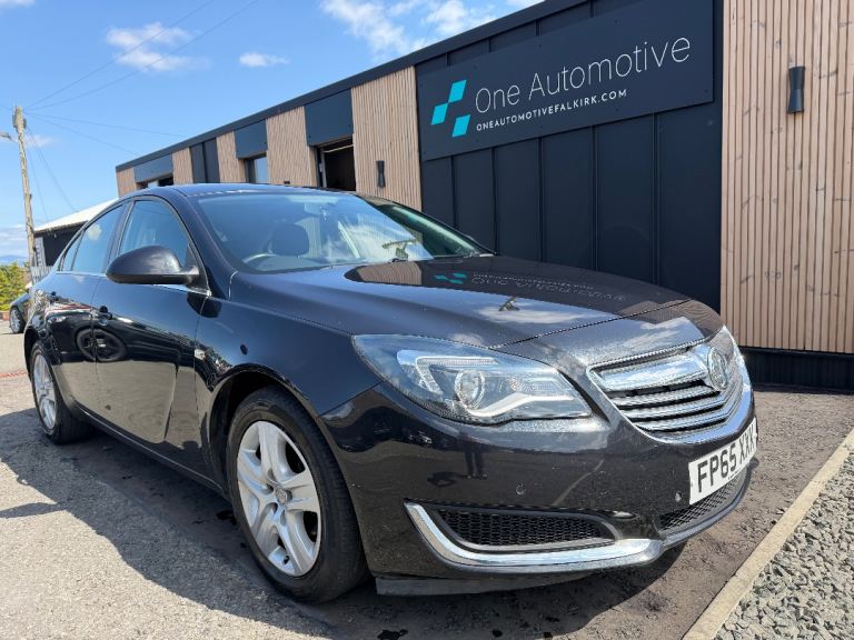Vauxhall, INSIGNIA, Hatchback, 2015, Manual, 1598 (cc), 5 doors
