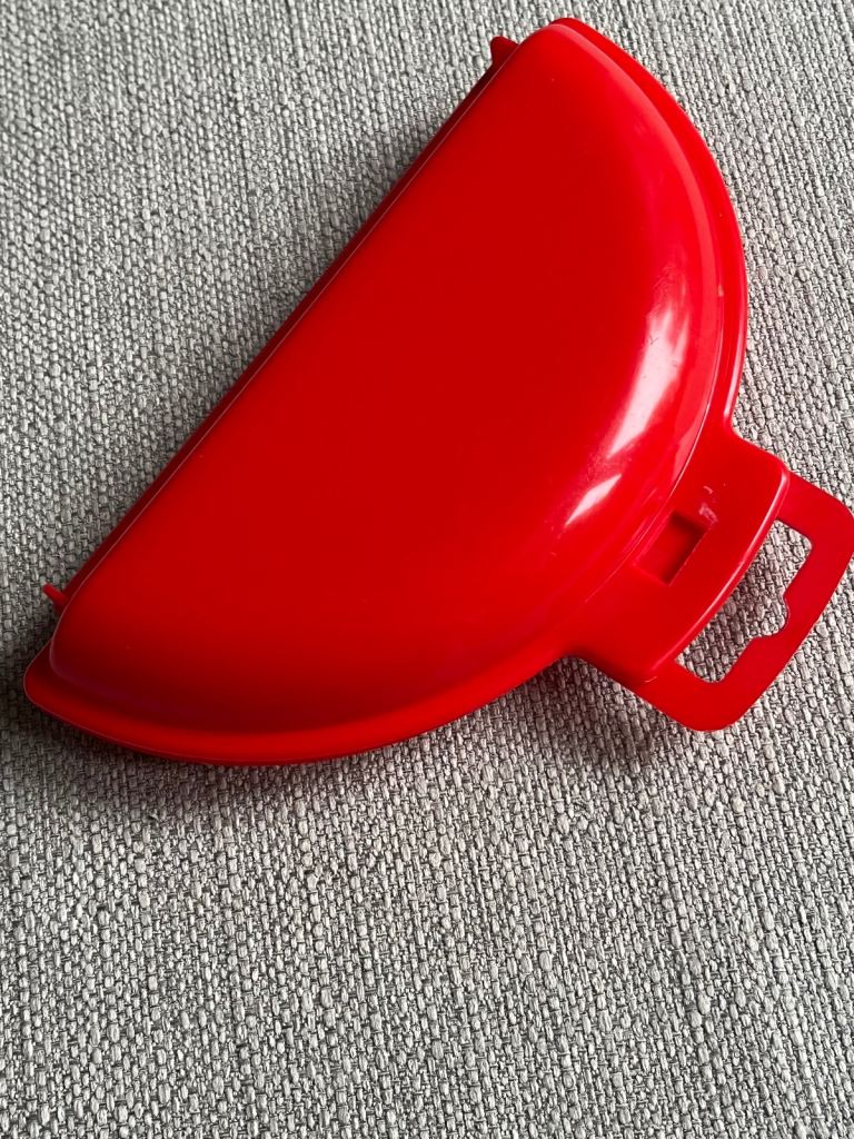 Microwave Omelette Maker