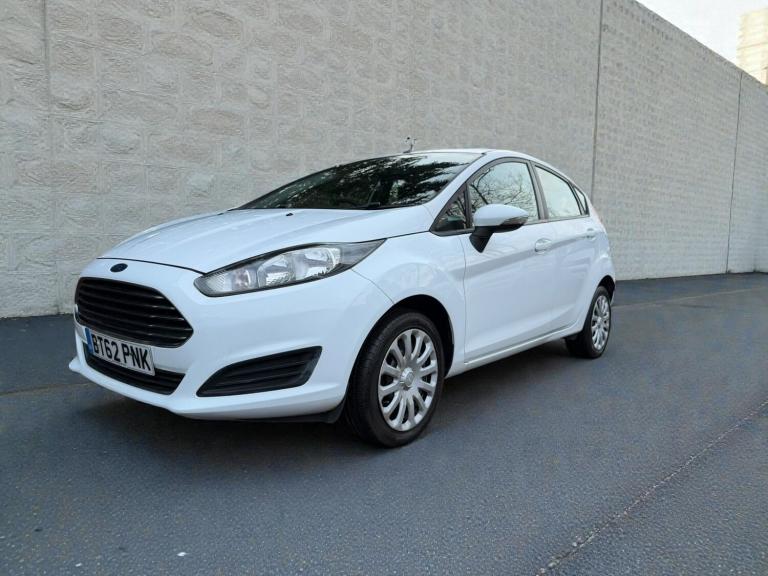 2013 Ford Fiesta 1.25 82 Style 5dr HATCHBACK Petrol Manual
