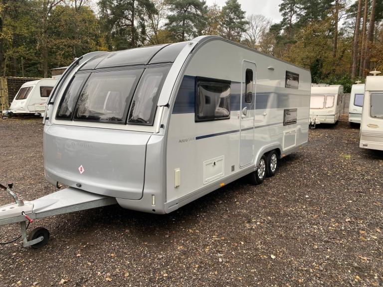 ADRIA ADORA SAVA - 2021 - FIXED SINGLE BEDS - 4 BERTH - PRISTINE ONE OWNER 