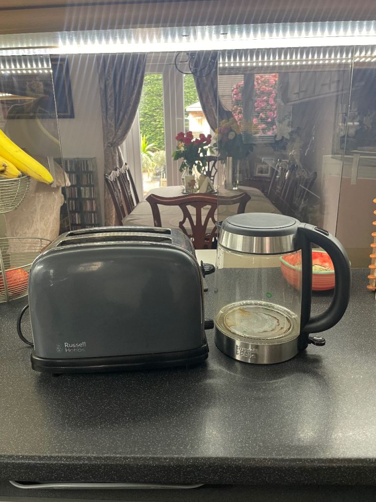 Kettle and toaster